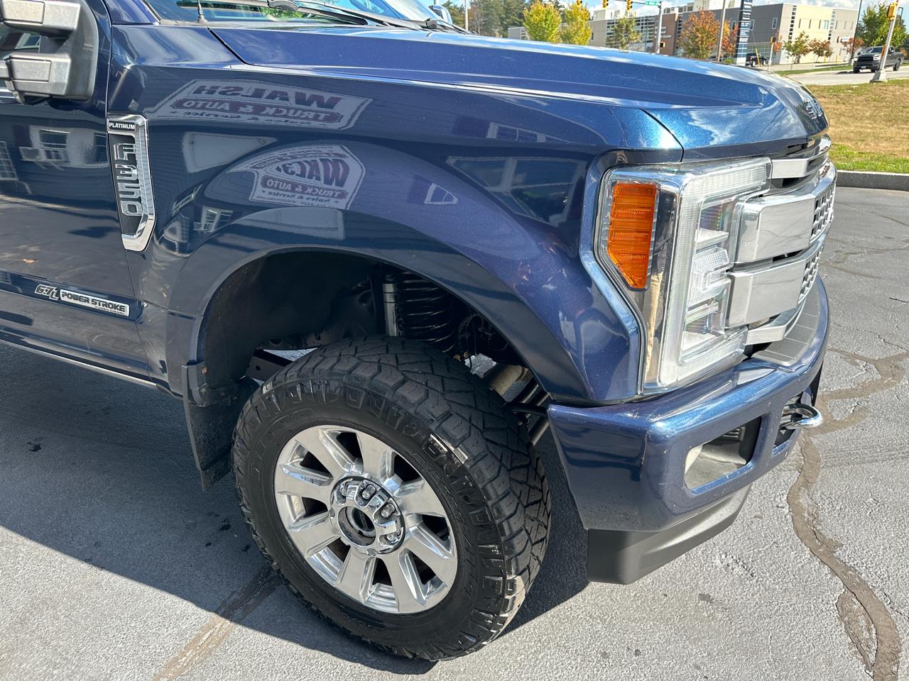 Ford F-350 SD Platinum Crew Cab 4WD 2019