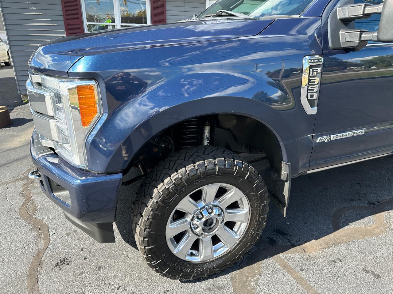 Ford F-350 SD Platinum Crew Cab 4WD 2019