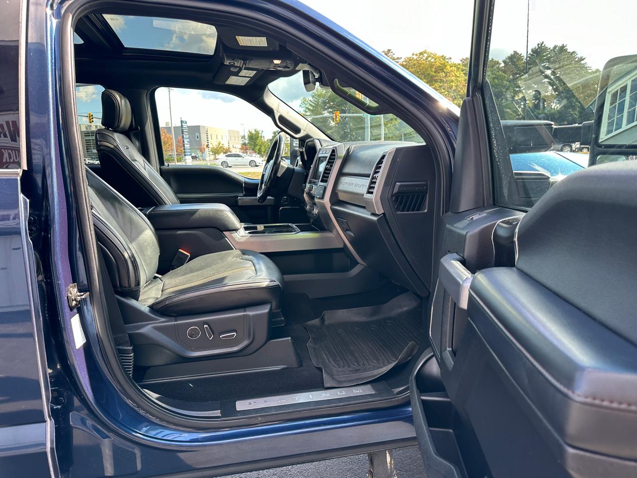Ford F-350 SD Platinum Crew Cab 4WD 2019