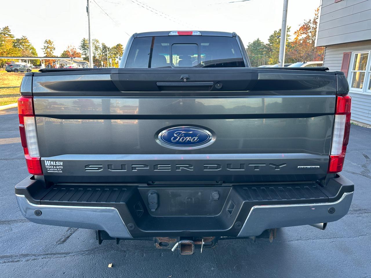 Ford F-250 SD Lariat Crew Cab Short Bed 4WD 2017