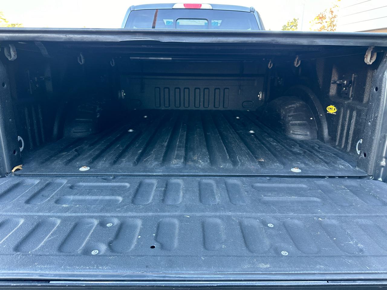Ford F-250 SD Lariat Crew Cab Short Bed 4WD 2017
