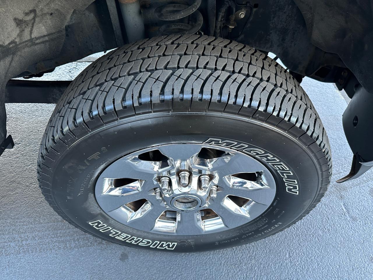 Ford F-250 SD Lariat Crew Cab Short Bed 4WD 2017