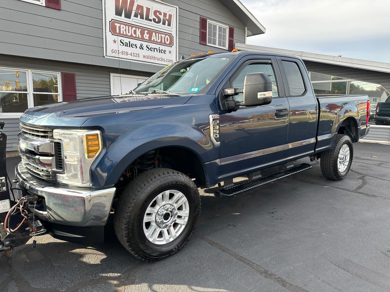 Ford F-350 SD XL SuperCab 4WD 2019