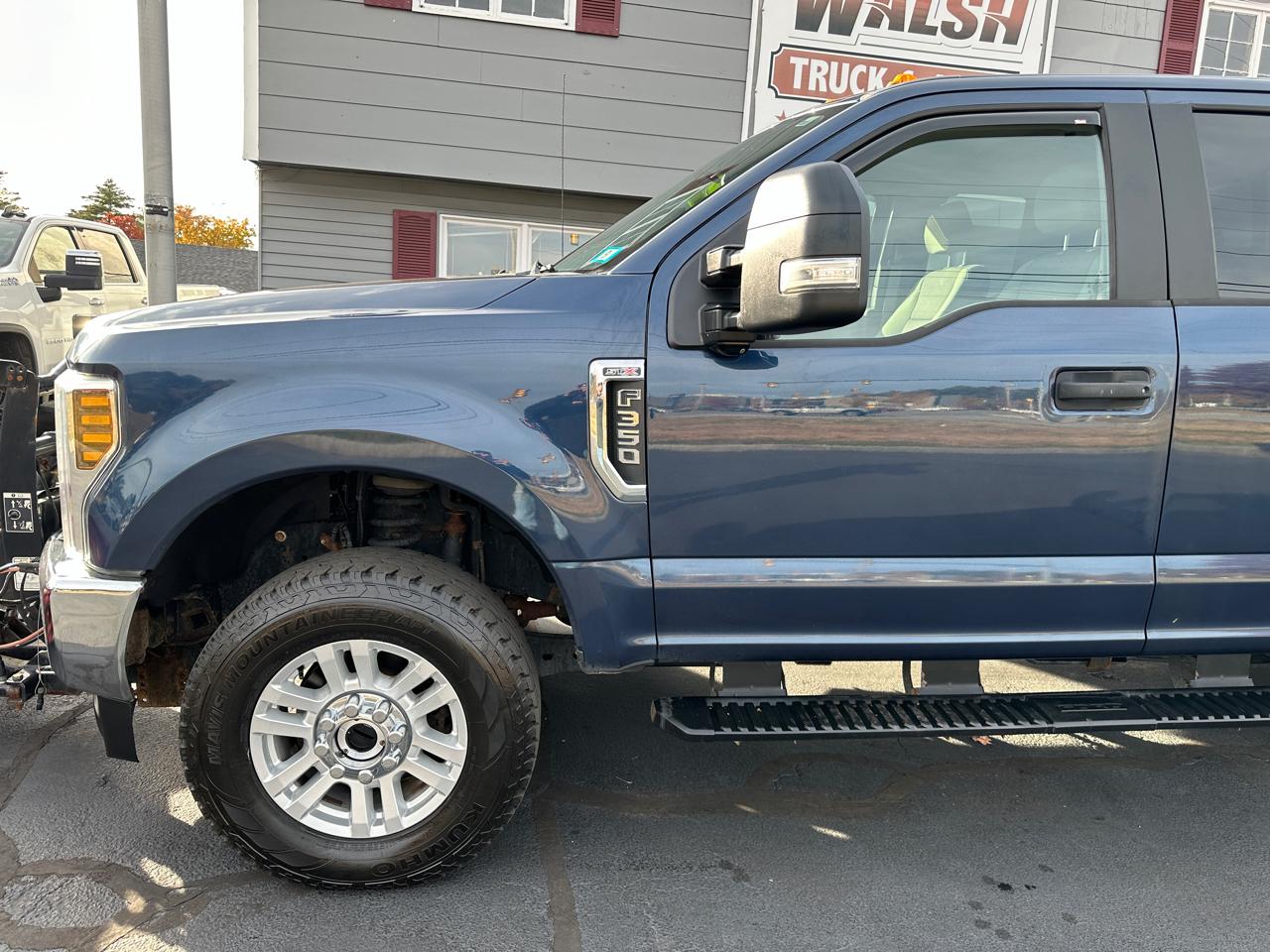 Ford F-350 SD XL SuperCab 4WD 2019