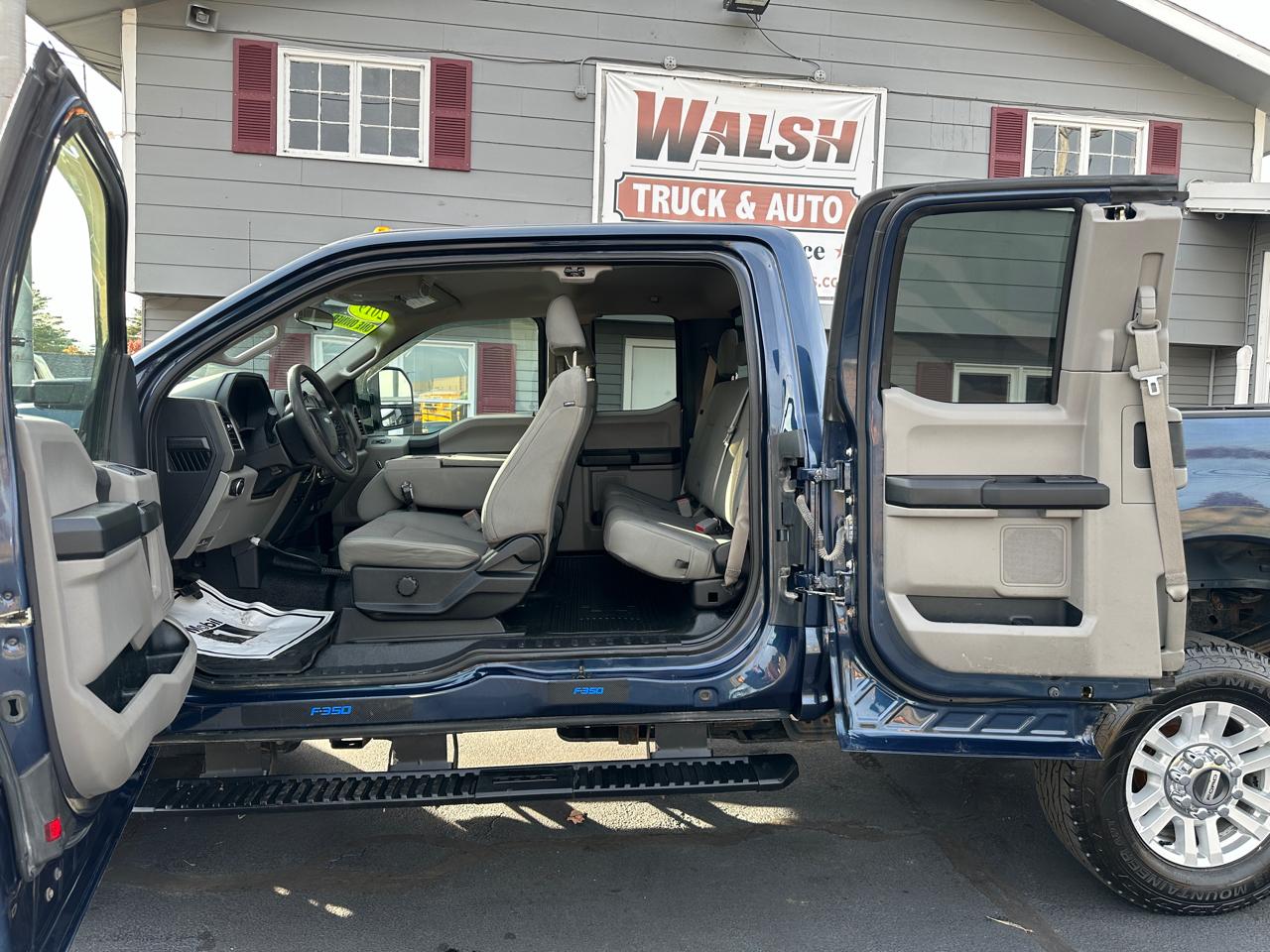 Ford F-350 SD XL SuperCab 4WD 2019