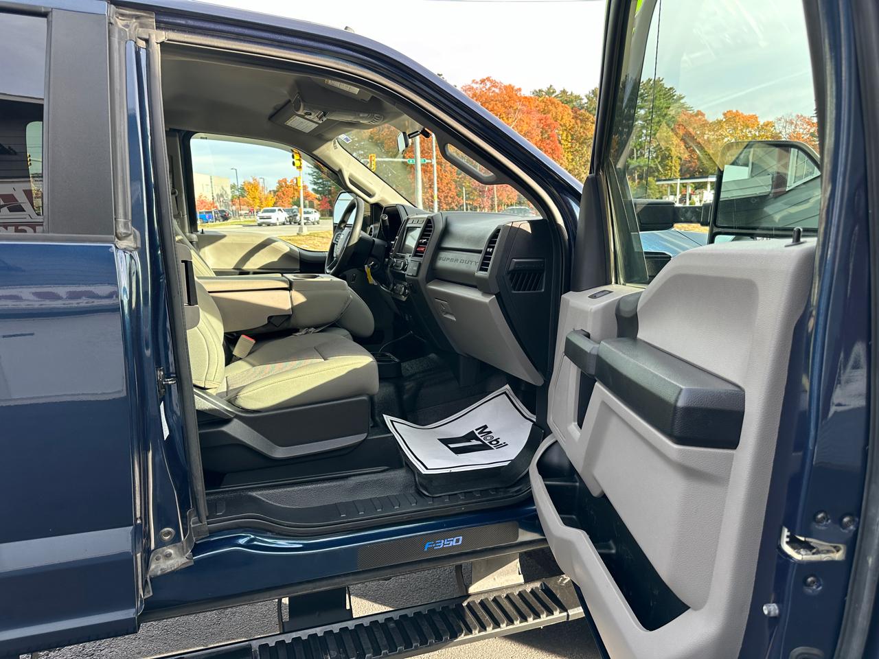 Ford F-350 SD XL SuperCab 4WD 2019