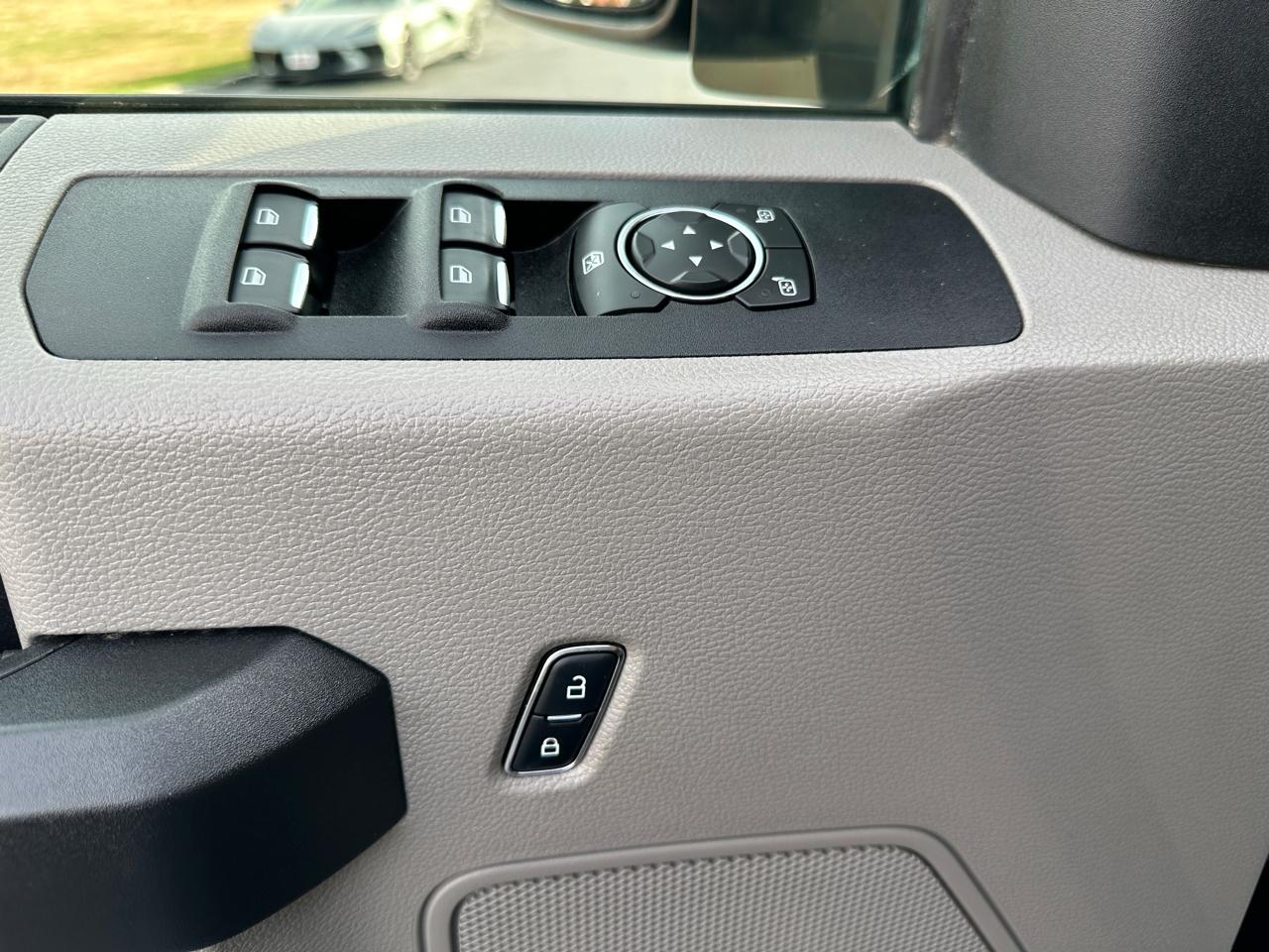 Ford F-350 SD XL SuperCab 4WD 2019