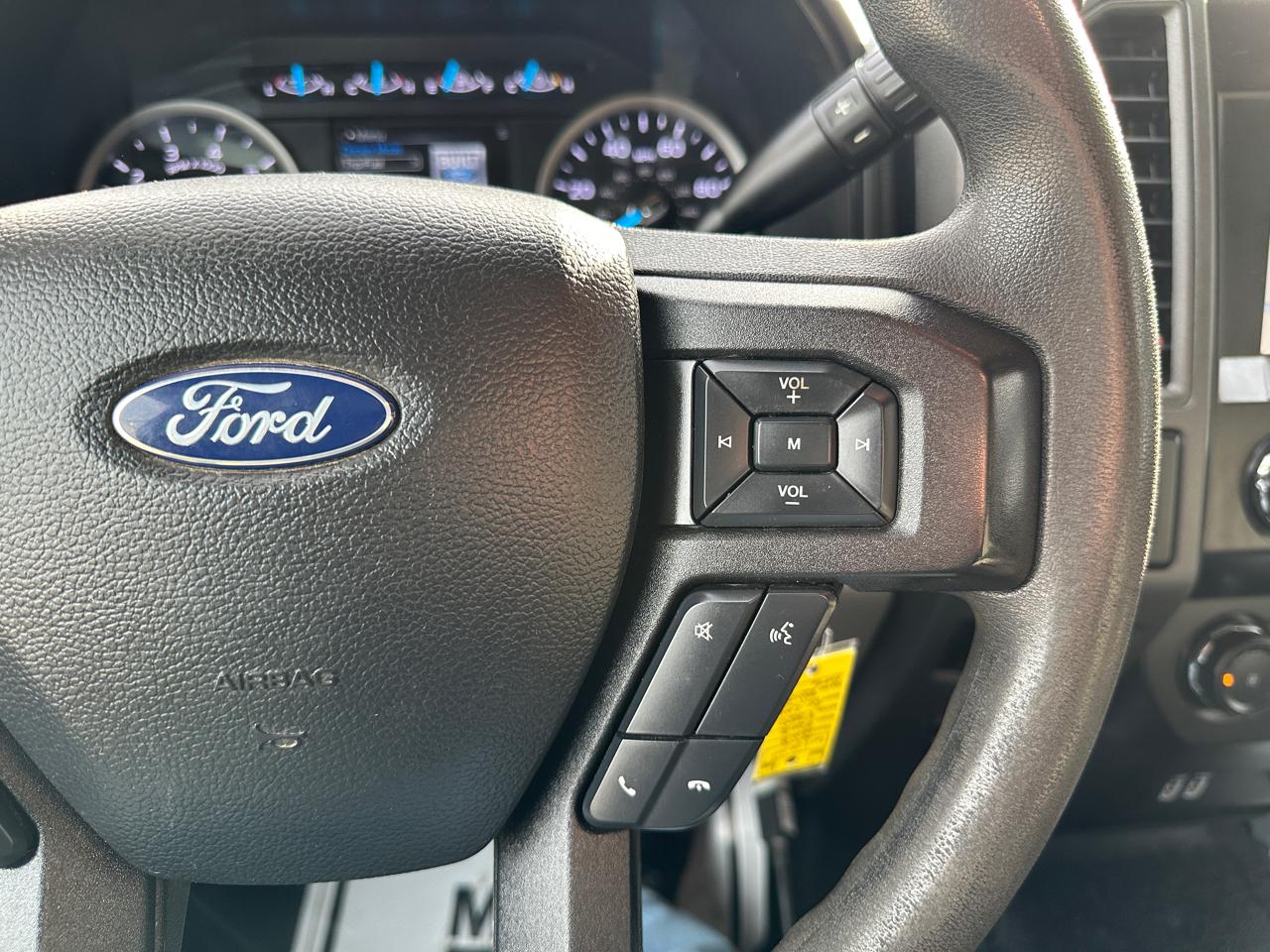 Ford F-350 SD XL SuperCab 4WD 2019
