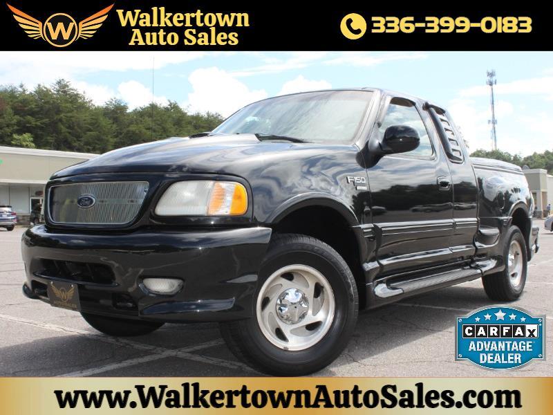 Ford F-150 4WD SuperCab 133" Lariat 2000