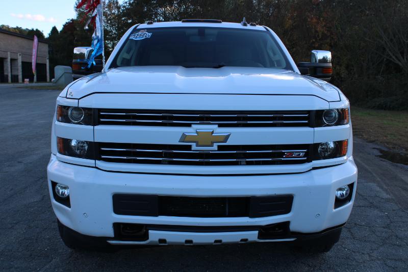 Chevrolet Silverado 2500HD LTZ Crew Cab 4WD 2016 Chevrolet Silverado 2500HD LTZ Crew Cab 4WD 2016