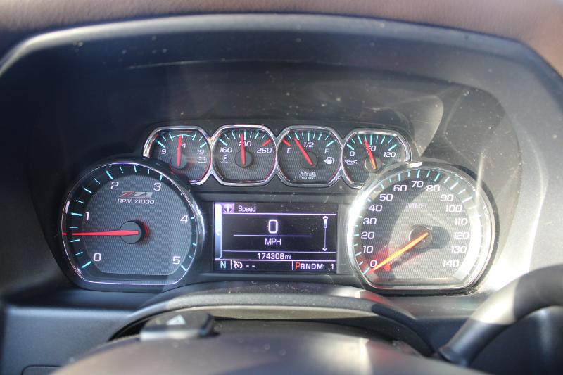 Chevrolet Silverado 2500HD LTZ Crew Cab 4WD 2016 Chevrolet Silverado 2500HD LTZ Crew Cab 4WD 2016