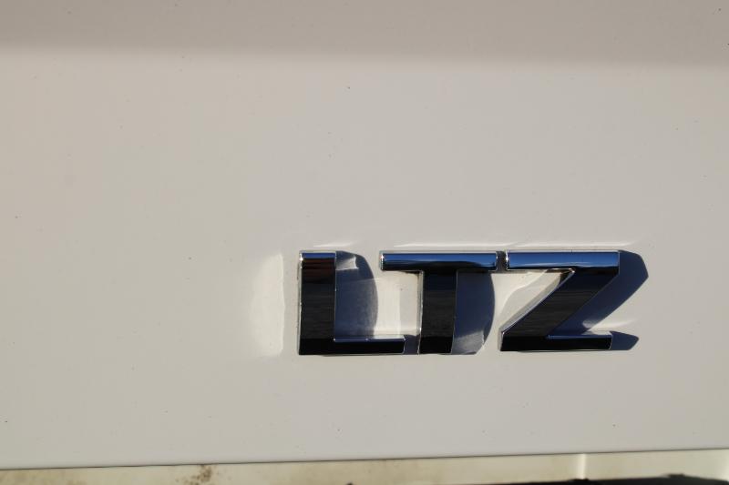 Chevrolet Silverado 2500HD LTZ Crew Cab 4WD 2016 Chevrolet Silverado 2500HD LTZ Crew Cab 4WD 2016