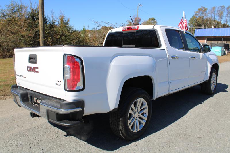 GMC Canyon SLT Crew Cab 4WD Short Box 2017 GMC Canyon SLT Crew Cab 4WD Short Box 2017