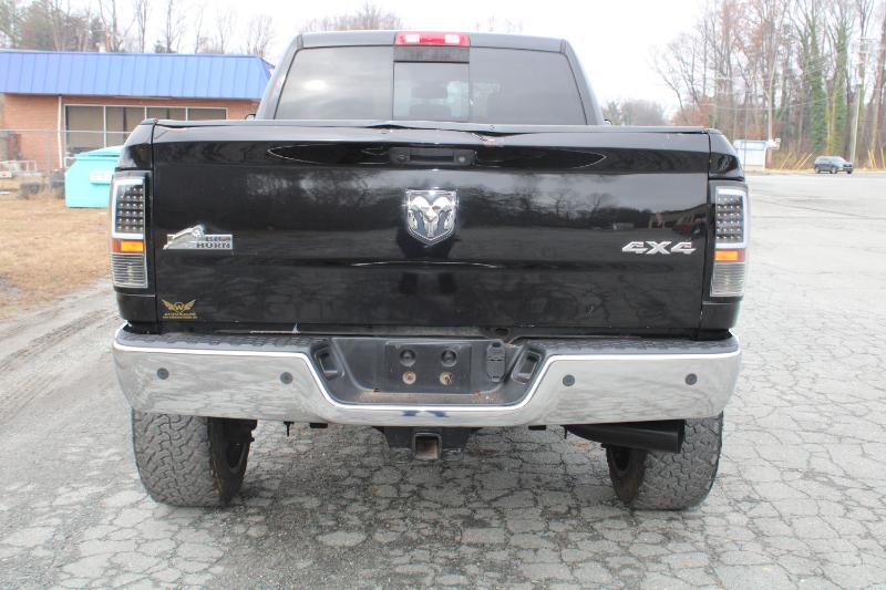 RAM 2500 SLT Crew Cab 4WD SWB 2016