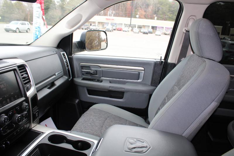 RAM 2500 SLT Crew Cab 4WD SWB 2016