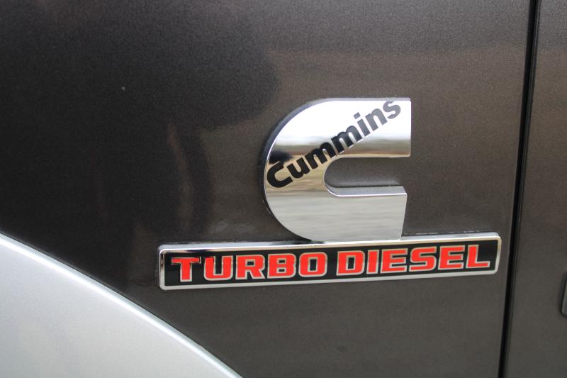 RAM 3500 Laramie Crew Cab LWB 4WD DRW 2015