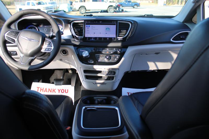 Chrysler Pacifica Touring-L 2022