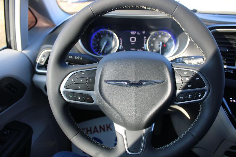 Chrysler Pacifica Touring-L 2022