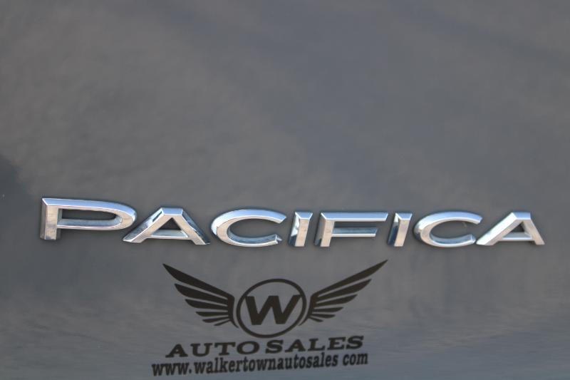 Chrysler Pacifica Touring-L 2022