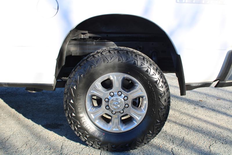 RAM 2500 Big Horn Crew Cab 4WD 2021