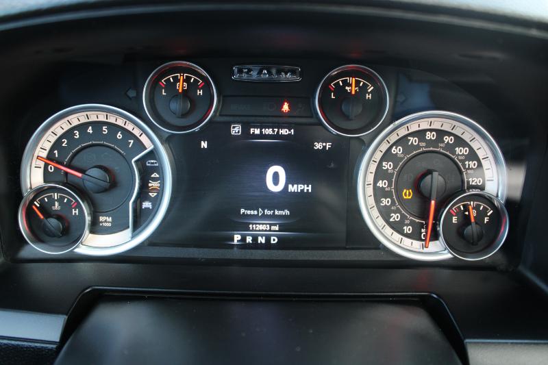 RAM 1500 Sport Crew Cab SWB 4WD 2015