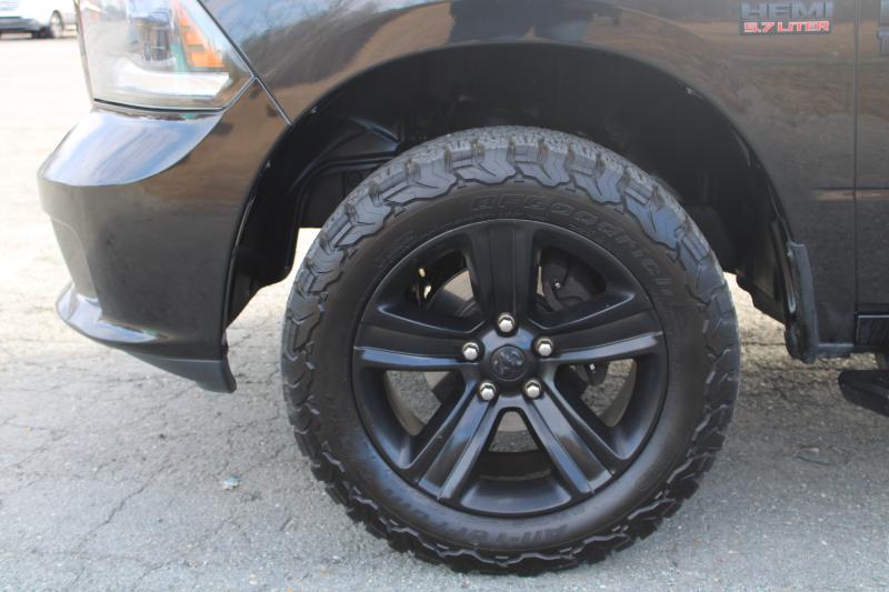 RAM 1500 Sport Crew Cab SWB 4WD 2015