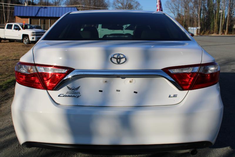 Toyota Camry LE 4D Sedan 2017