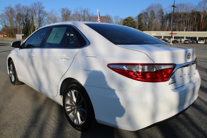 Toyota Camry LE 4D Sedan 2017