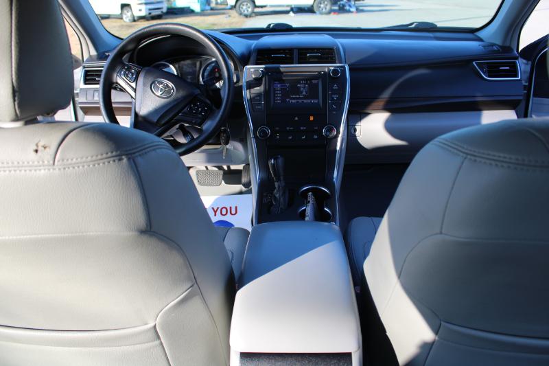 Toyota Camry LE 4D Sedan 2017