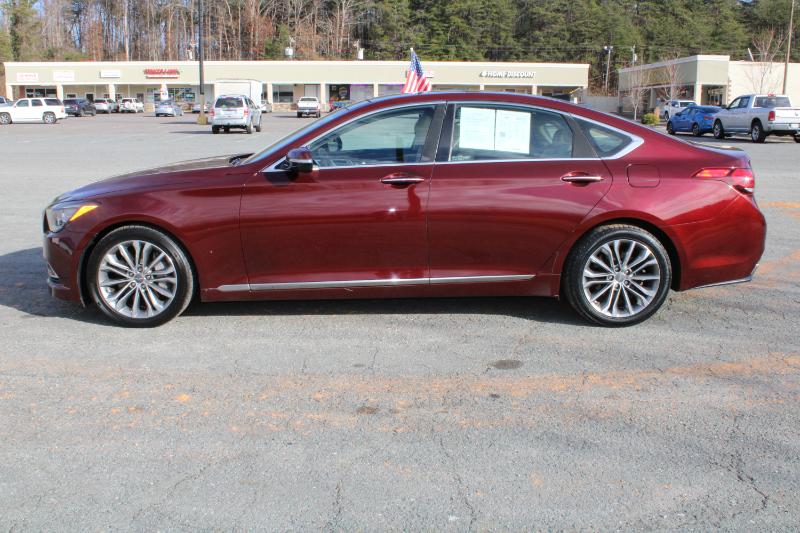 Hyundai Genesis 4dr Sdn V6 3.8L RWD 2015