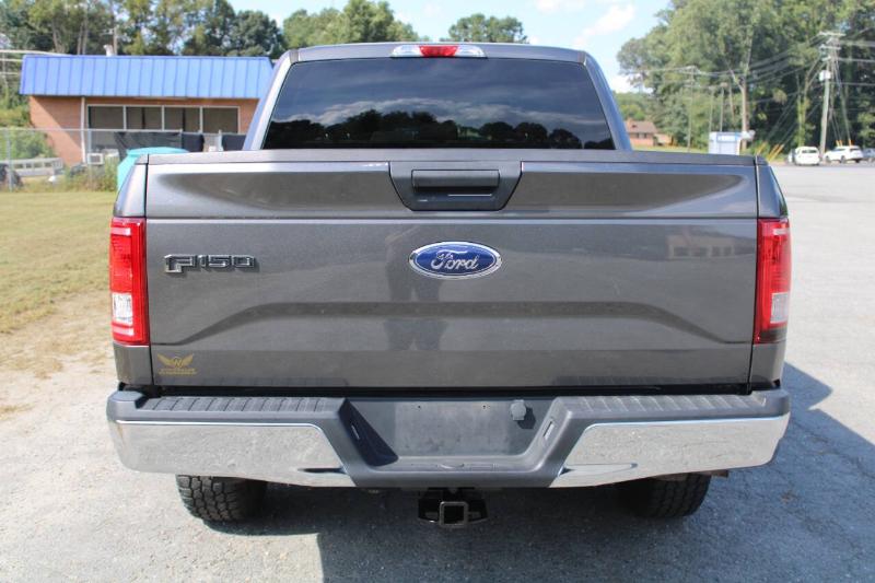 Ford F-150 XLT SuperCrew 5.5-ft. Bed 4WD 2017