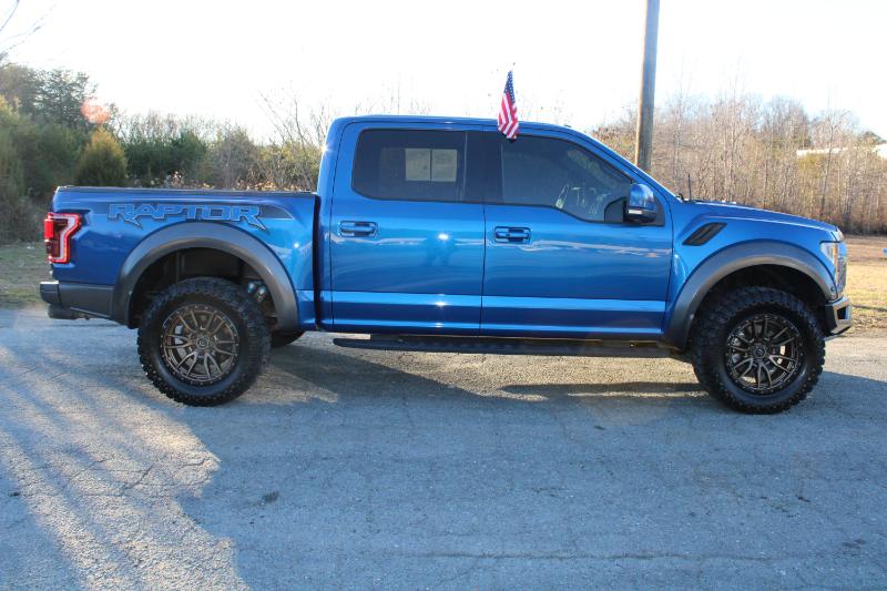 Ford F-150 Raptor SuperCrew 4WD 2018