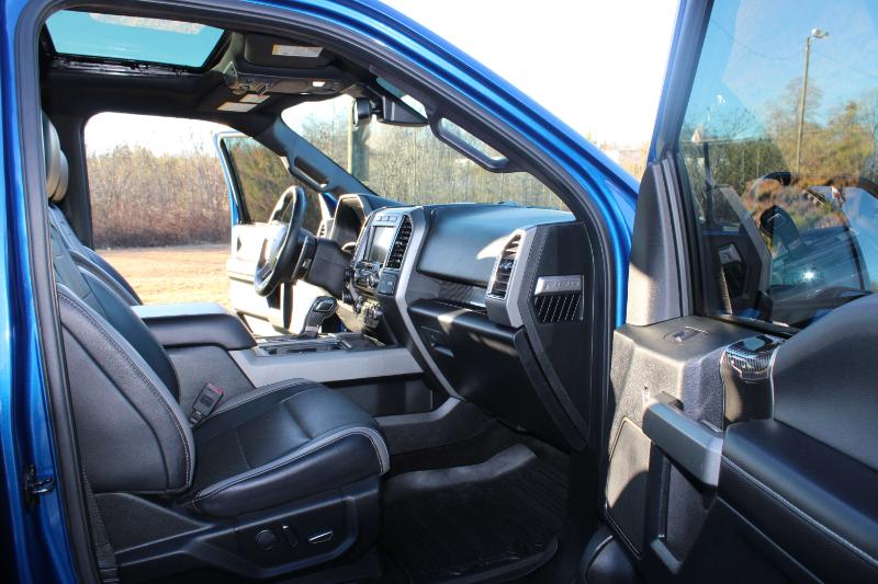 Ford F-150 Raptor SuperCrew 4WD 2018