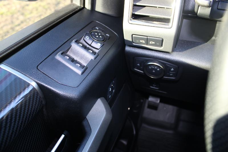 Ford F-150 Raptor SuperCrew 4WD 2018