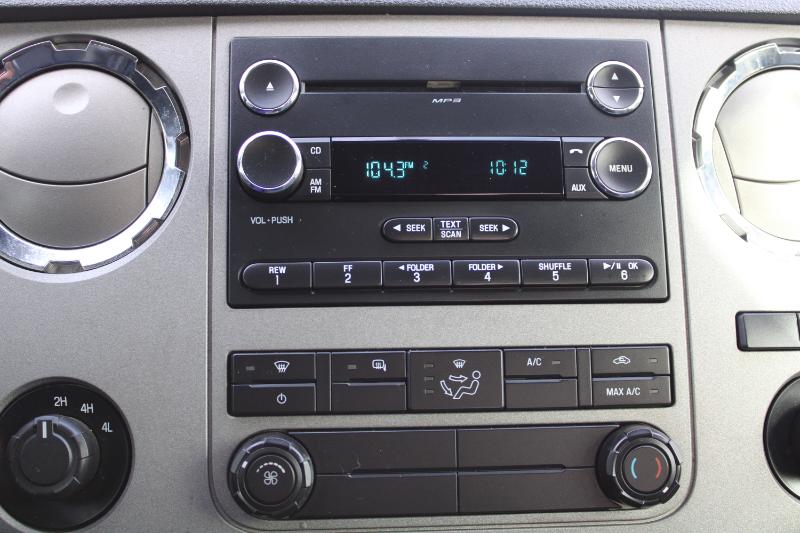 Ford F-350 SD XLT Crew Cab Long Bed DRW 4WD 2016