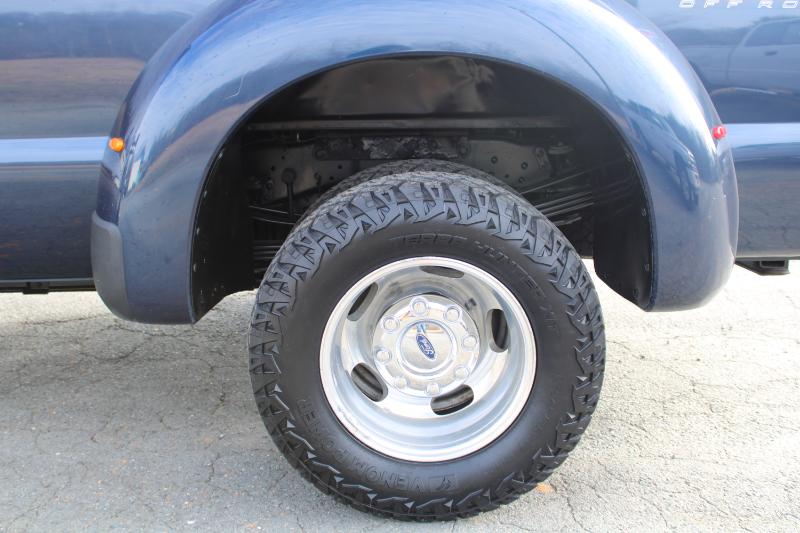 Ford F-350 SD XLT Crew Cab Long Bed DRW 4WD 2016