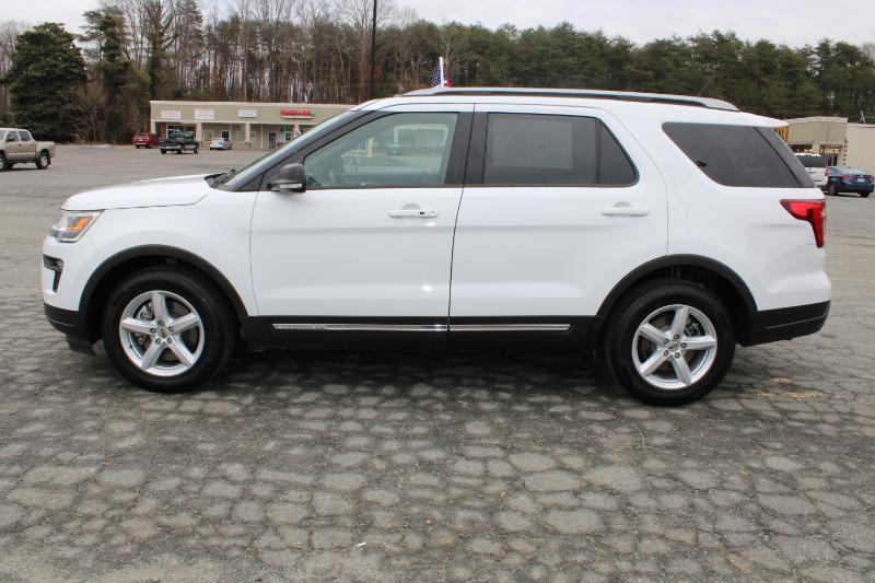 Ford Explorer XLT FWD 2019