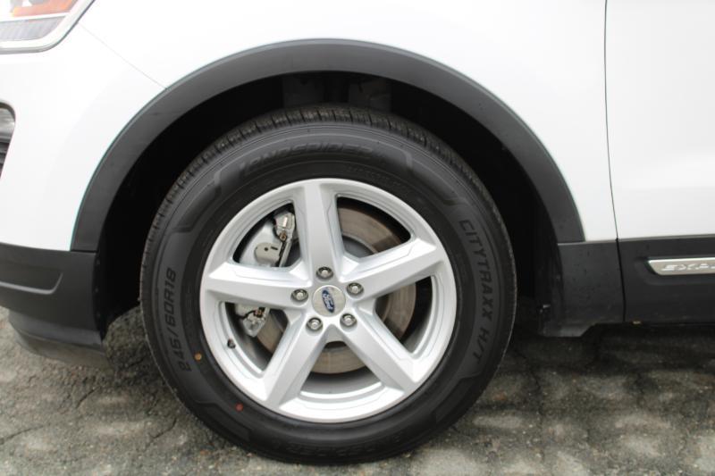 Ford Explorer XLT FWD 2019