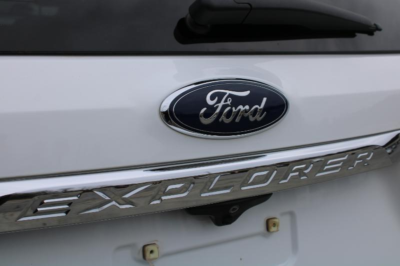 Ford Explorer XLT FWD 2019