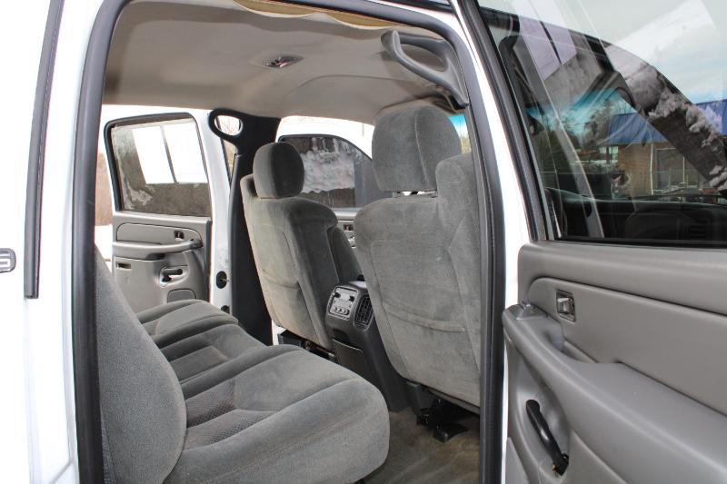 Chevrolet Silverado 3500 LT Crew Cab 4WD LWB DRW 2004