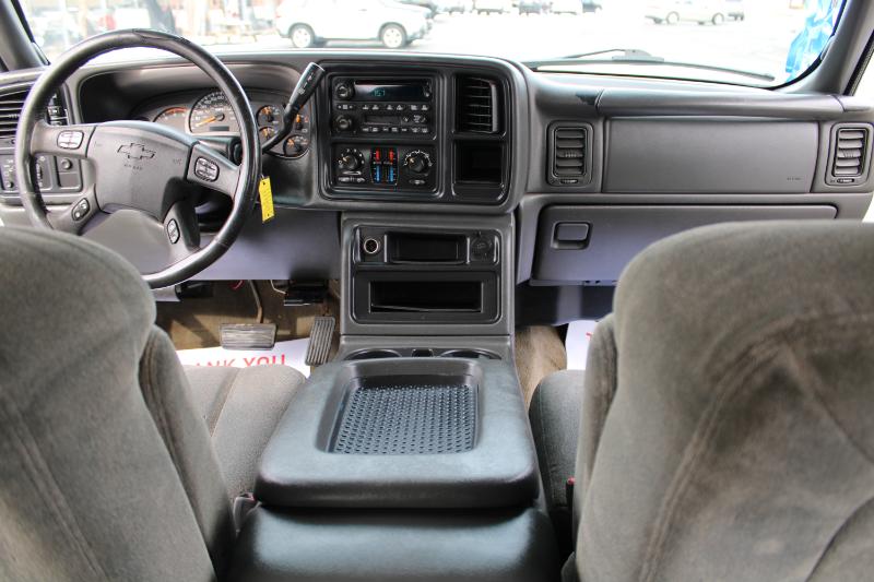 Chevrolet Silverado 3500 LT Crew Cab 4WD LWB DRW 2004