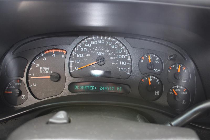 Chevrolet Silverado 3500 LT Crew Cab 4WD LWB DRW 2004