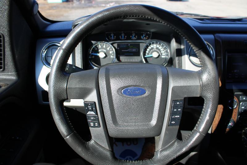 Ford F-150 4WD SuperCrew 145" Lariat 2013