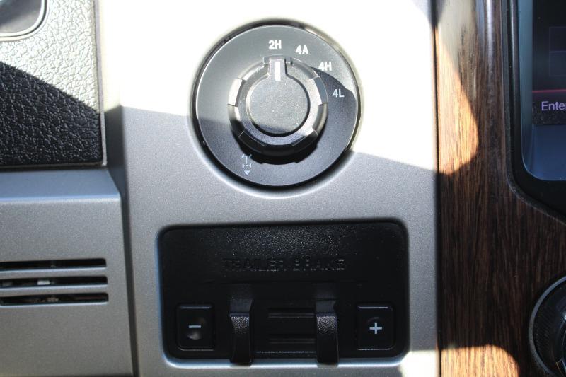 Ford F-150 4WD SuperCrew 145" Lariat 2013