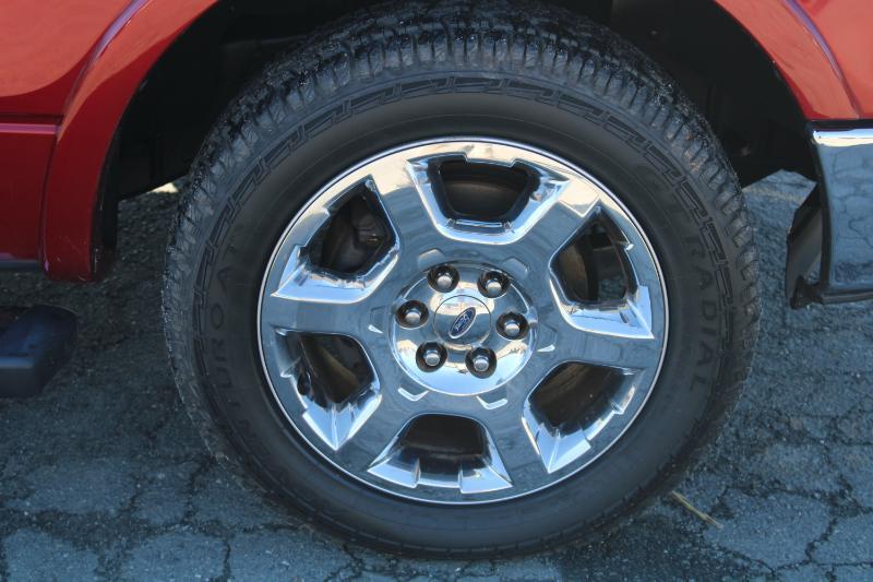 Ford F-150 4WD SuperCrew 145" Lariat 2013