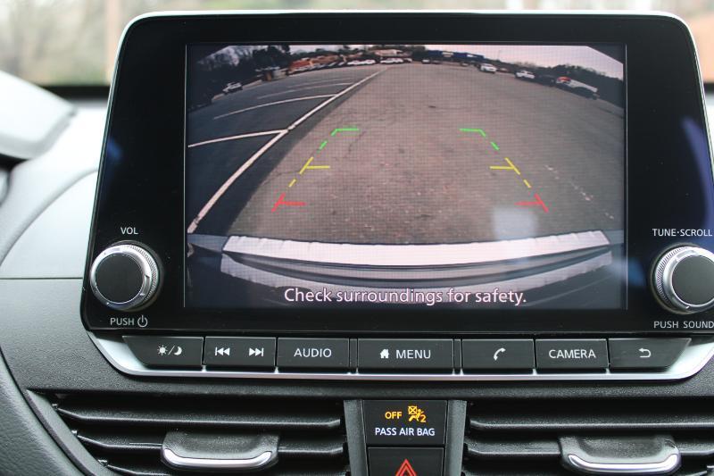 Nissan Altima SV 4D Sedan 2.5 2022