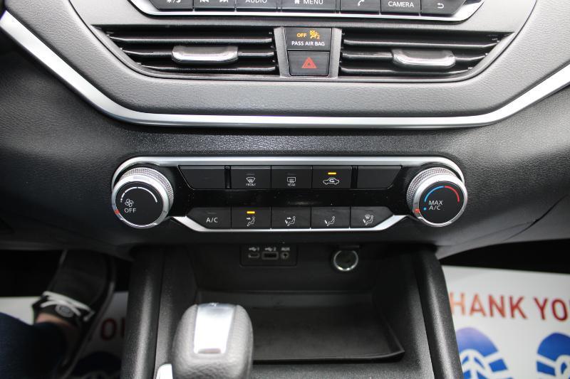 Nissan Altima SV 4D Sedan 2.5 2022