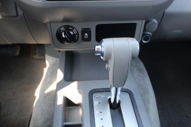 Nissan Frontier S Crew Cab V6 2015