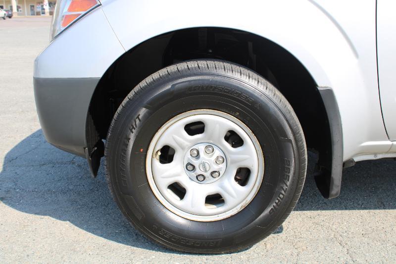 Nissan Frontier S Crew Cab V6 2015