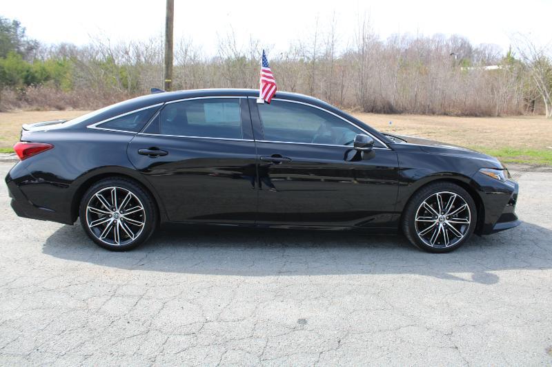 Toyota Avalon XSE 2019